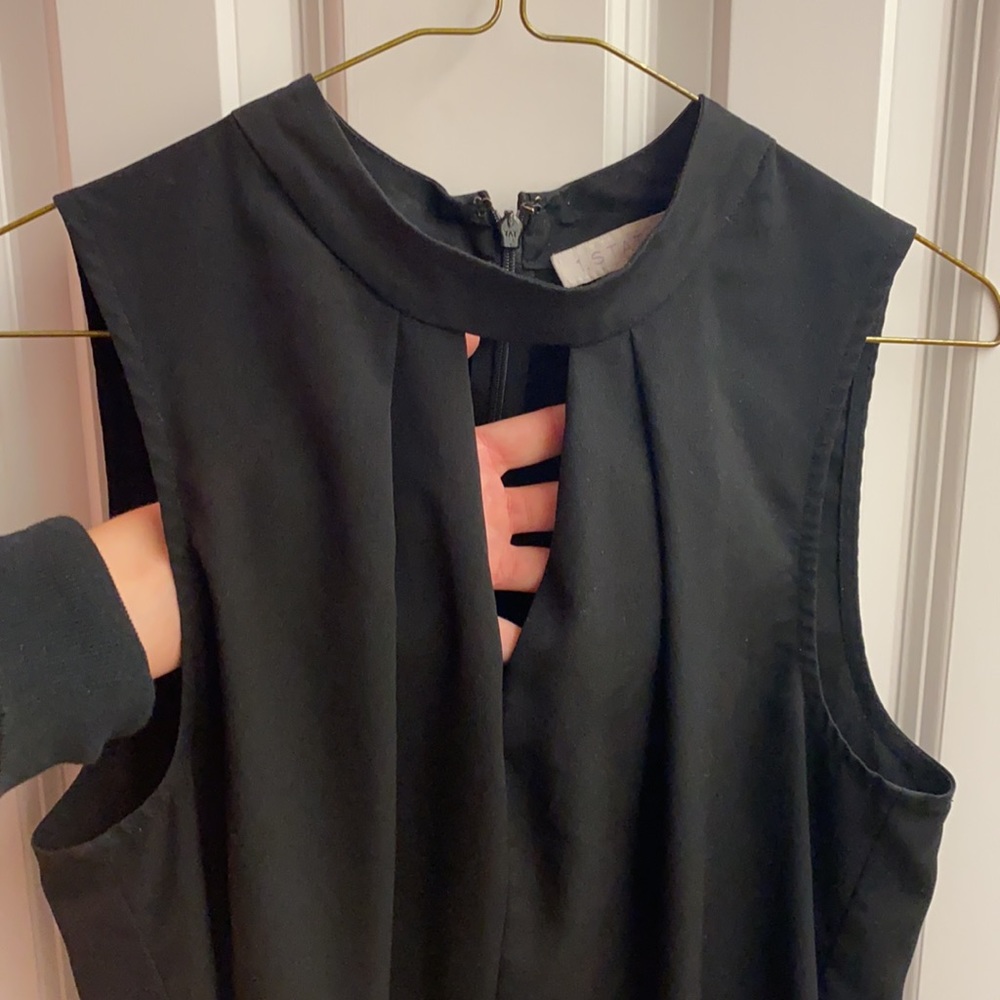 Keyhole Tanktop Blouse - Picture 2 of 3